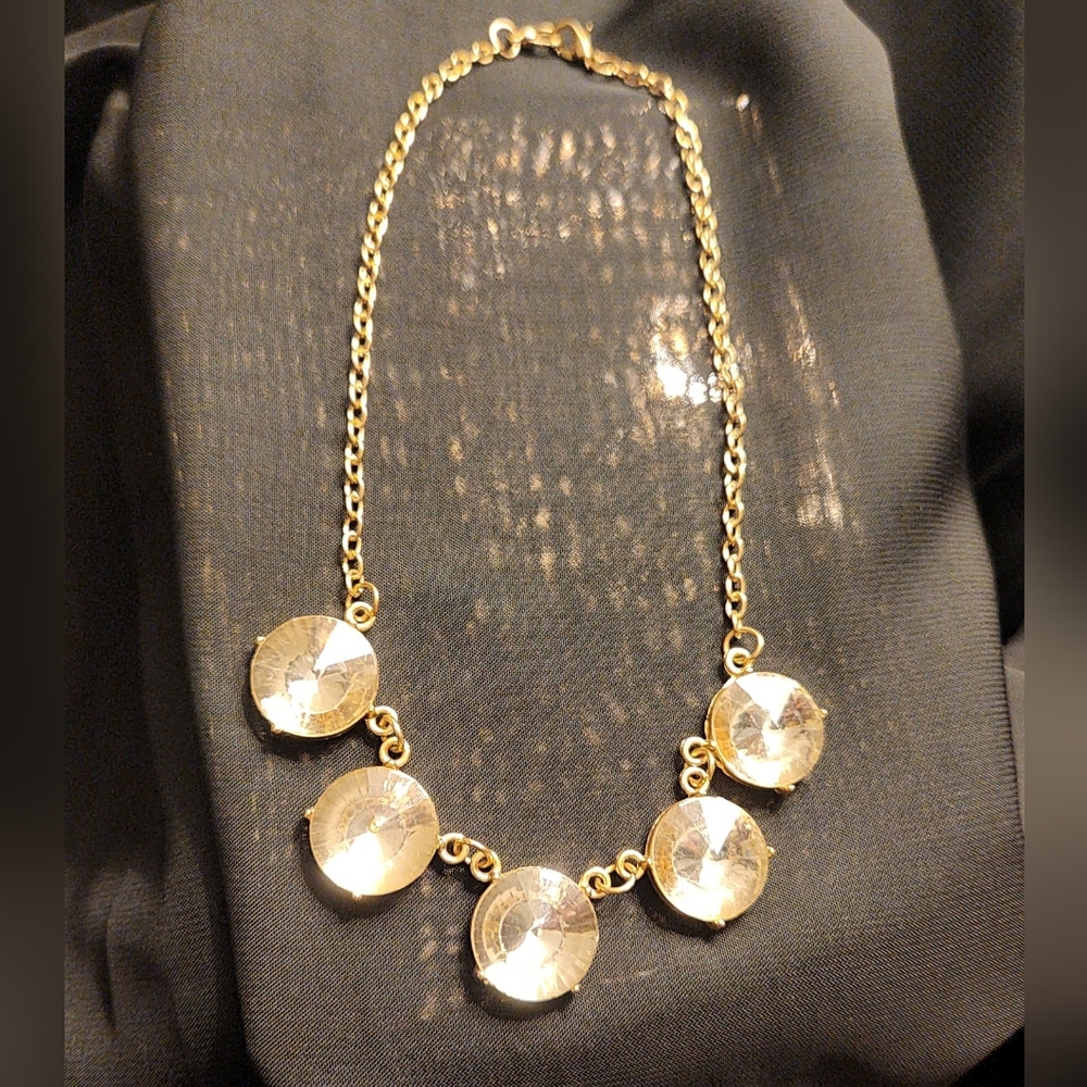 🔥PRICE DROP🔥 STUNNING VINTAGE CRYSTAL STATEMENT NECKLACE - Picture 1 of 9